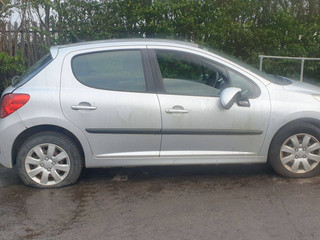 Peugeot 207 2006