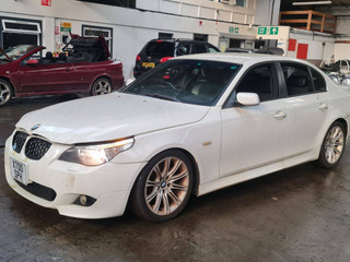 BMW 5 E60/E61 E60 2005