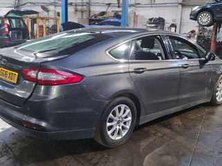 Ford Mondeo 5 2016
