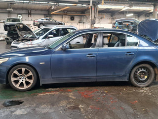 BMW 5 E60/E61 E60 2004