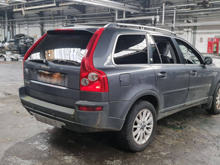 Volvo XC90 2005
