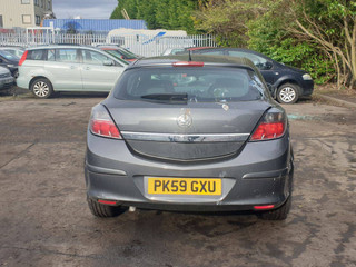 Opel Astra GTC H рест. 2009