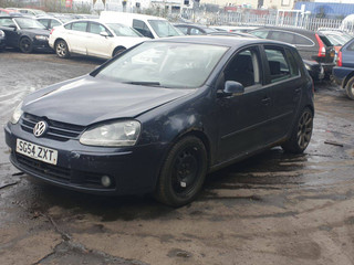 Volkswagen Golf 5 2004