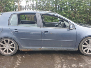 Volkswagen Golf 5 2004