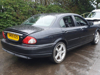 Jaguar X-Type  X400 2005