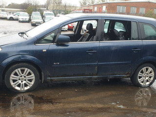 Opel Zafira 2  (B) рест. 2010