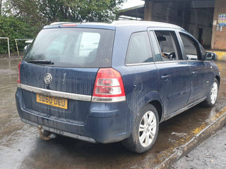 Opel Zafira 2  (B) рест. 2010