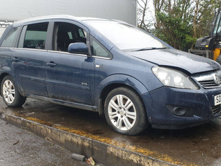Opel Zafira 2  (B) рест. 2010
