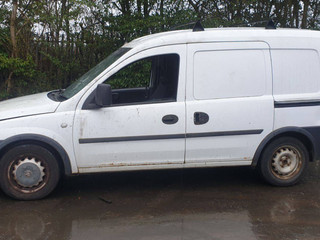 Opel Combo 3  (C) рест. 2005