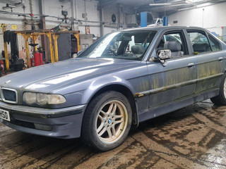 BMW 7 E38 рест. 2000