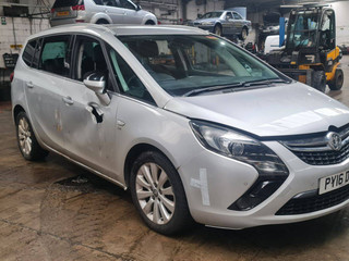 Opel Zafira 3  (C) рест. 2016
