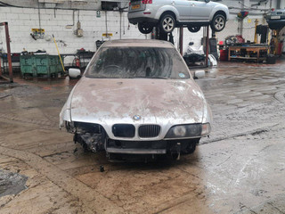 BMW 5 E39 2000