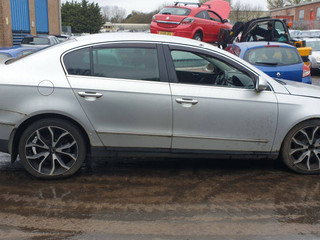 Volkswagen Passat B6 2009