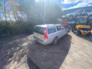 Volvo V70 2  рест. 2006