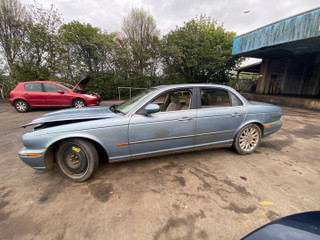 Jaguar XJ 3 X350 2003