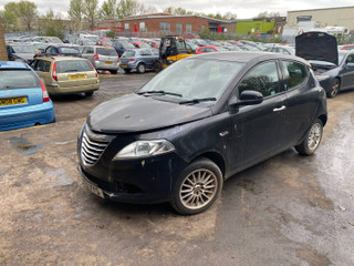 Lancia Ypsilon 3 846 2013