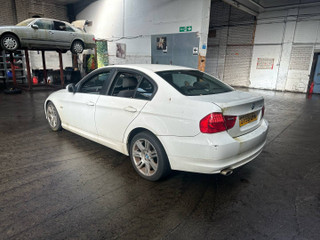 BMW 3 E90/E91 рест. E90 2009