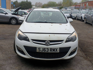 Opel Astra J рест. 2013