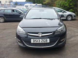 Opel Astra J рест. 2013