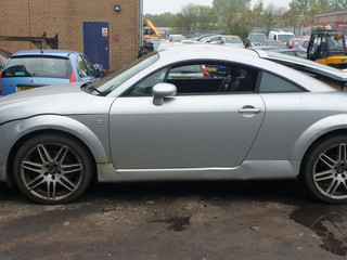 Audi TT 8N 2002