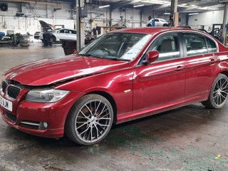 BMW 3 E90/E91 рест. E90 2011