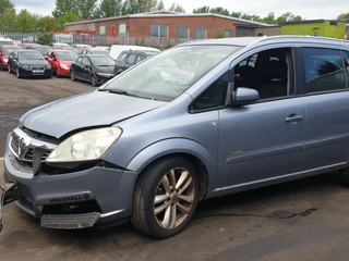 Opel Zafira 2  (B) 2007