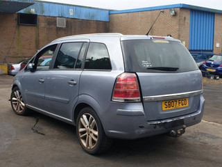 Opel Zafira 2  (B) 2007