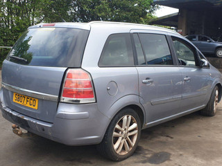 Opel Zafira 2  (B) 2007