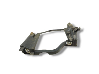 крепление фары левой BMW 5 серия E60/E61 E60 2004, 2.5 л., i, M54 B25 (256S5), бензин, АКПП, black saphir / 475, седан, задний привод, правый руль, 15873700