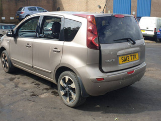 Nissan Note E11 рест. 2013