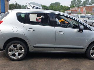 Peugeot 3008 2012