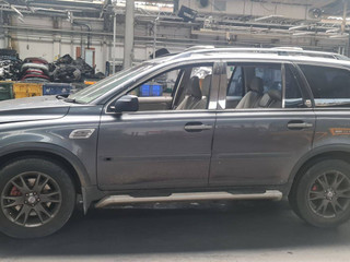 Volvo XC90 2005