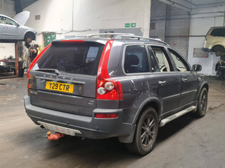 Volvo XC90 2005