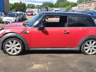 Mini Cooper 2 R56 2010
