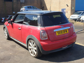 Mini Cooper 2 R56 2010