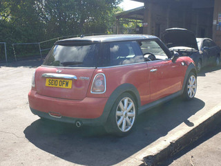 Mini Cooper 2 R56 2010