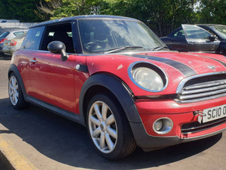Mini Cooper 2 R56 2010
