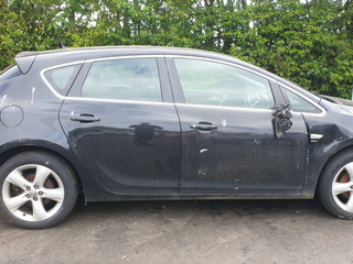 Opel Astra J 2012