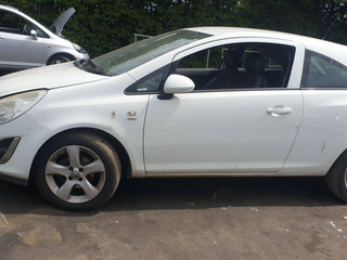 Opel Corsa D рест. 2012