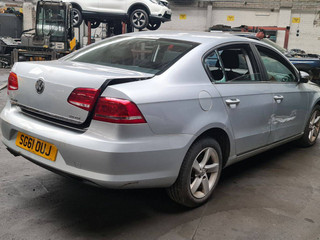 Volkswagen Passat B7 2011