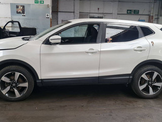 Nissan Qashqai 2 2015