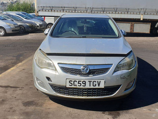 Opel Astra J 2009