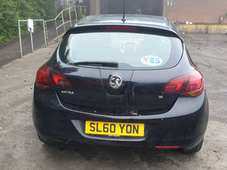 Opel Astra J 2010