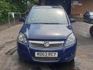 Opel Zafira 2  (B) рест. 2014