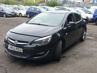 Opel Astra J рест. 2013