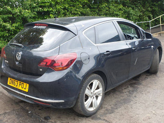 Opel Astra J рест. 2013