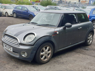 Mini Cooper 2 R56 2010