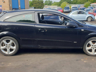 Opel Astra GTC H рест. 2008