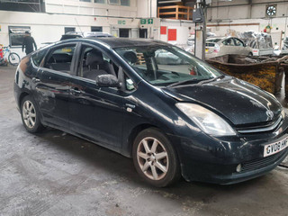 Toyota Prius 2  XW20 рест. 2008