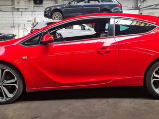 Opel Astra GTC J рест. 2015